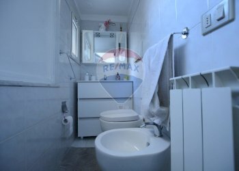 Bagno - Three-room apartment VIA AMALFI
 
3, Savona - photo 29