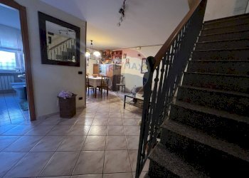 Scale - Trilocale Torre Annunziata - foto 9