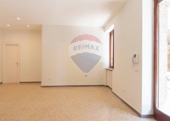 Stanza vuota - Appartamento Corso V.Emanuele
 
167, Napoli - foto 23