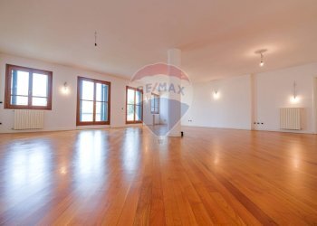 Stanza vuota - Trilocale Bergamo - foto 4