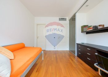 Camera / camera da letto - Trilocale Bergamo - foto 28