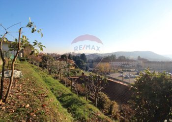 Edificio all\'aperto - Villa supercera
 
4, Villa d'Adda - photo 13