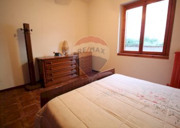 Camera / camera da letto - Villa supercera
 
4, Villa d'Adda - photo 31