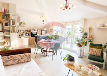 Sala da pranzo - Trilocale via raffAello sanzio
 
5, Ponte San Pietro - foto 10