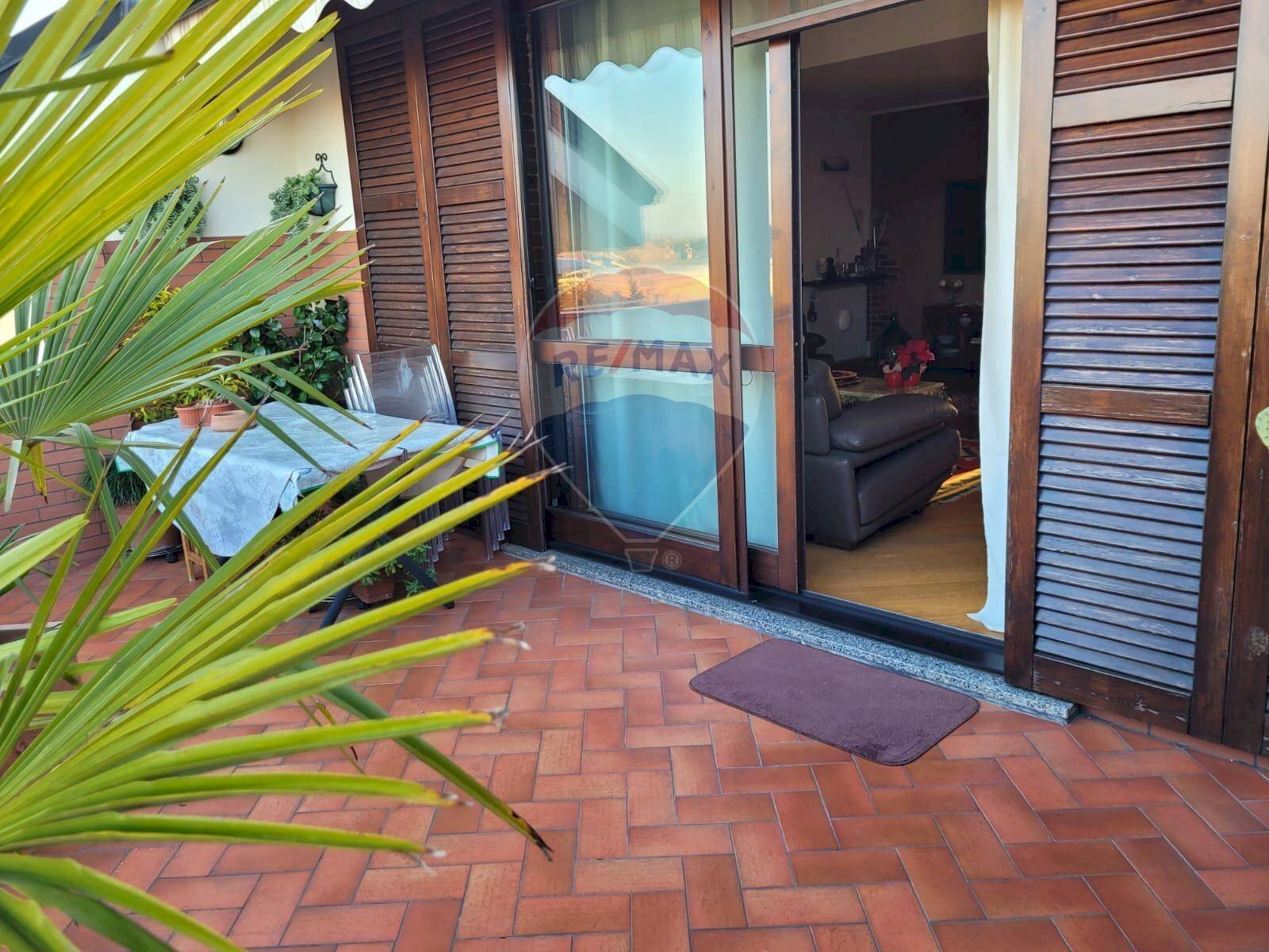 Balcone - Attic Via san Bernardo
 
45, Mesero - photo 2