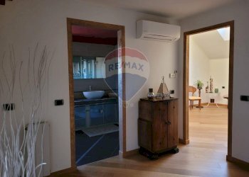 Hall / corridoio - Attico Via san Bernardo
 
45, Mesero - foto 3