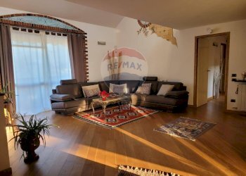 Soggiorno - Attico Via san Bernardo
 
45, Mesero - foto 15