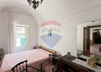 Camera / camera da letto - Appartamento Via Fontana
 
17, Vieste - foto 17