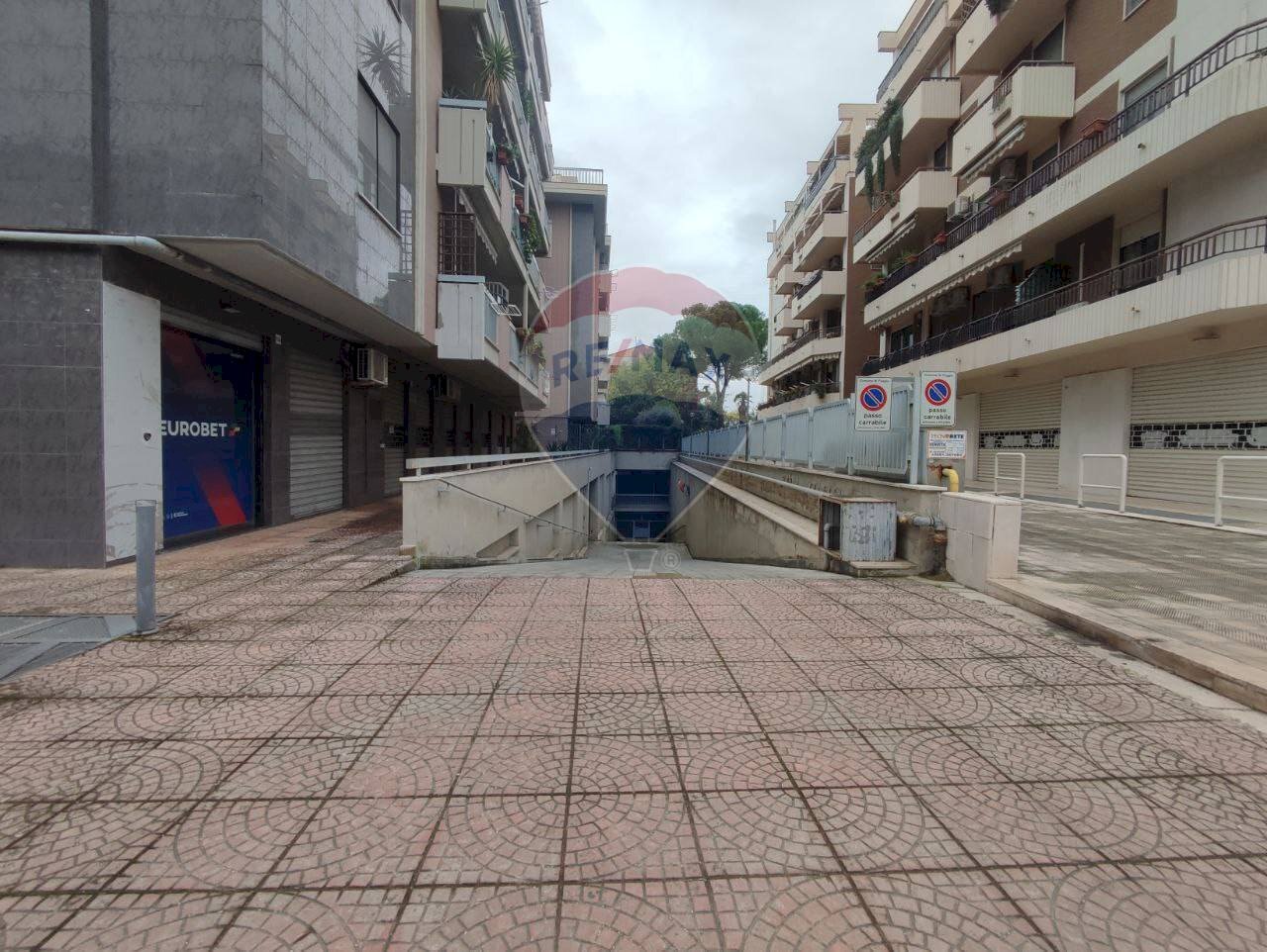 Edificio all\'aperto - Box Via Paolo Telesforo, Foggia - photo 1