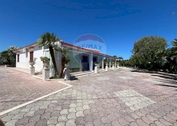 esterno - Villa Località Defensola
 
snc, Vieste - foto 5