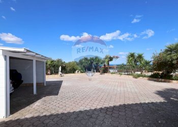 esterno - Villa Località Defensola
 
snc, Vieste - foto 27