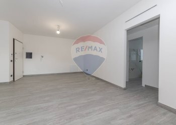 Stanza vuota - Three-room apartment Via Del Pergolato
139, Roma - photo 2