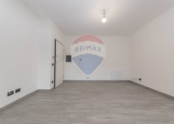 Stanza vuota - Three-room apartment Via Del Pergolato
139, Roma - photo 3