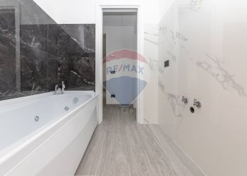 Bagno - Three-room apartment Via Del Pergolato
139, Roma - photo 26