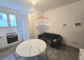 Sala da pranzo - Bilocale Via Civitali
 
47, Milano - foto 11