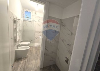 Bagno - Bilocale Via Civitali
 
47, Milano - foto 12