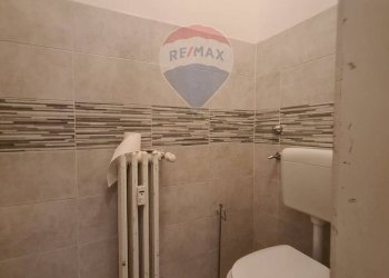 Bagno - Commercial Premises Catullo
 
8, Busto Arsizio - photo 7