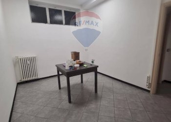 Soggiorno - Commercial Premises Catullo
 
8, Busto Arsizio - photo 15