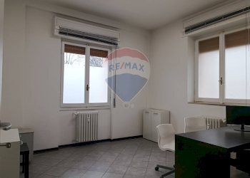 Ufficio - Commercial Premises Catullo
 
8, Busto Arsizio - photo 21