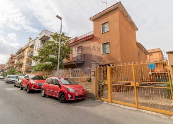 Edificio all\'aperto - Quadrilocale VIA F. ROSASPINA
 
54, Roma - foto 20