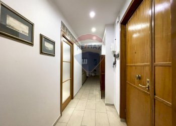 Hall / corridoio - Appartamento Via Pietro Castellino
 
115, Napoli - foto 14