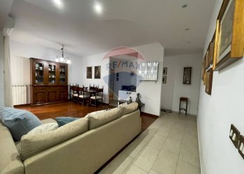 Sala da pranzo - Appartamento Via Pietro Castellino
 
115, Napoli - foto 15