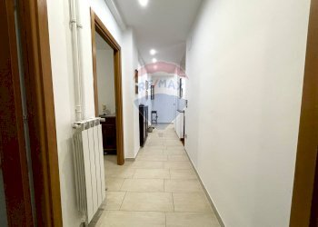 Hall / corridoio - Appartamento Via Pietro Castellino
 
115, Napoli - foto 18