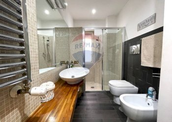 Bagno - Appartamento Via Pietro Castellino
 
115, Napoli - foto 32