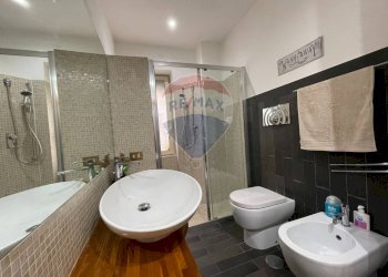 Bagno - Appartamento Via Pietro Castellino
 
115, Napoli - foto 34
