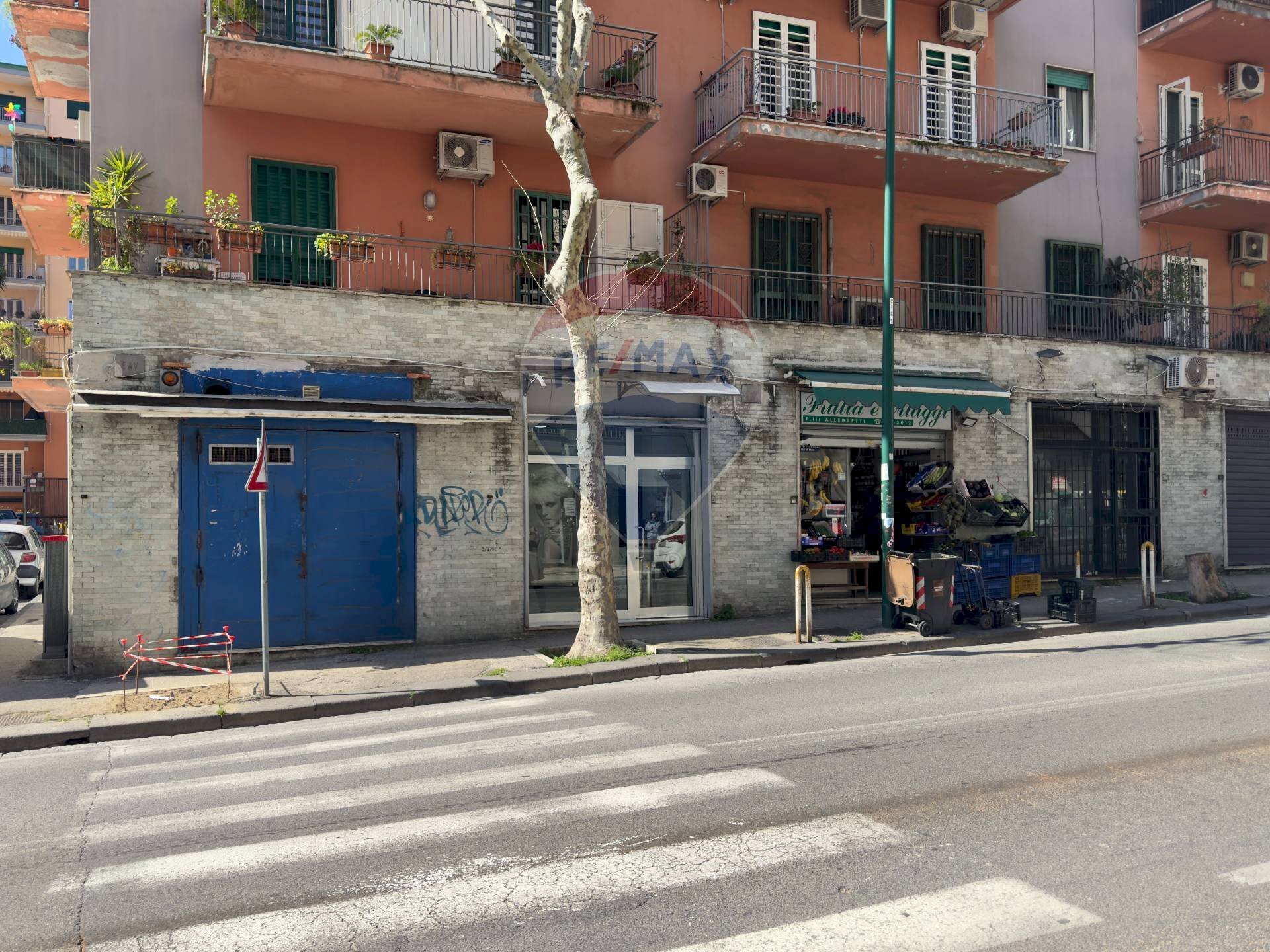 Edificio all\'aperto - Shop Via Bernardo Cavallino
 
63A, Napoli - photo 1