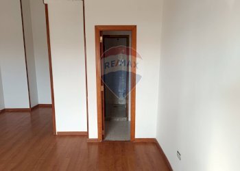 Stanza vuota - Locale Commerciale Corso Vittorio Emanuele
 
146, Napoli - foto 3