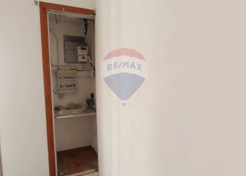 Hall / corridoio - Locale Commerciale Corso Vittorio Emanuele
 
146, Napoli - foto 8