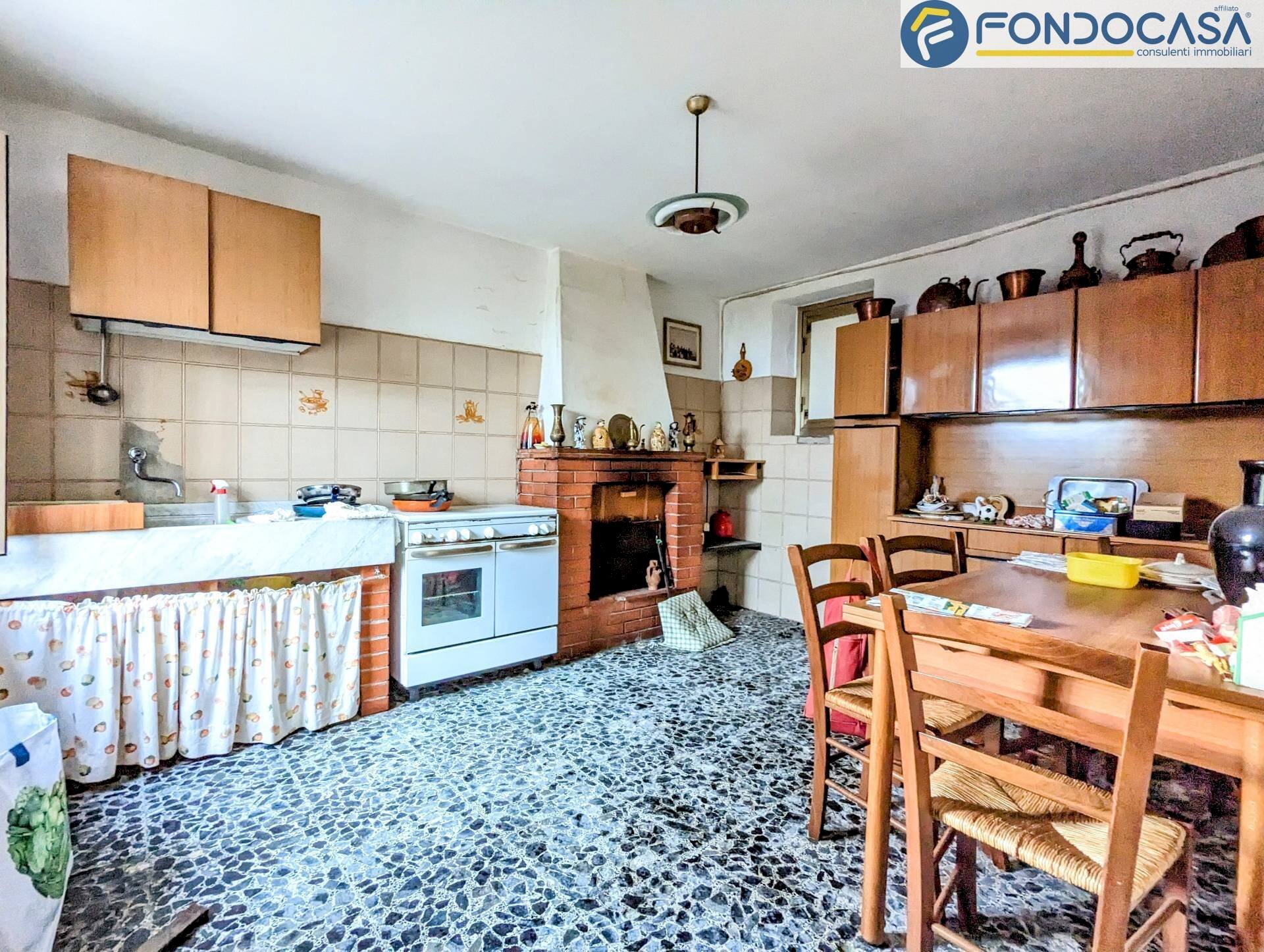 cucina abitabile - Rustic Via Debbia Vecchia, Montignoso - photo 3