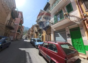 Edificio all\'aperto - Casa indipendente via Kennedy
 
70, Torretta - foto 8