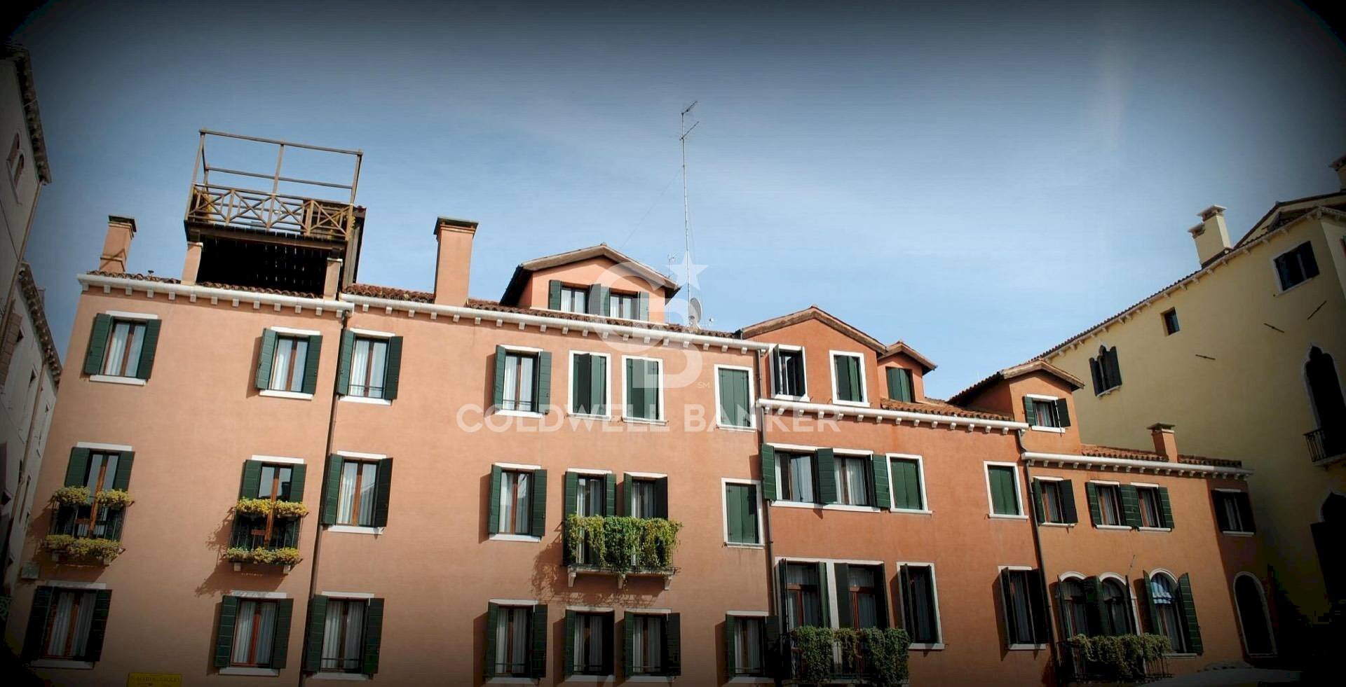 Foto 3 - Bilocale Campo San Marco - Santa Maria Zobenigo
 
2462, Venezia - foto 3