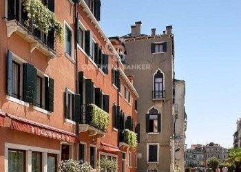 Foto 5 - Bilocale Campo San Marco - Santa Maria Zobenigo
 
2462, Venezia - foto 5