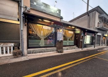 Casa all\'aperto - Locale Commerciale VIA CROCEFISSO
 
33, Tradate - foto 1