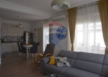 Sala da pranzo - Appartamento via Rossini
 
87, Santa Croce Camerina - foto 4