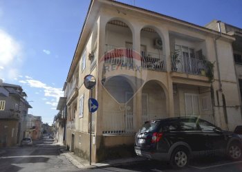 Edificio all\'aperto - Appartamento via Rossini
 
87, Santa Croce Camerina - foto 9