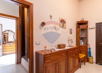 Hall / corridoio - Quadrilocale Via Calamezzana
 
1, Modica - foto 15