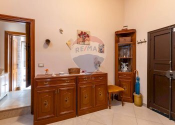 Camera / camera da letto - Quadrilocale Via Calamezzana
 
1, Modica - foto 20