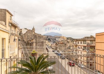Balcone - Quadrilocale Via Calamezzana
 
1, Modica - foto 31