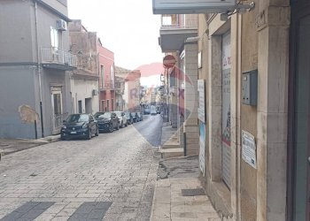 Edificio all\'aperto - Negozio via generale amato
 
45, Comiso - foto 8