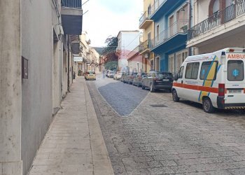 Edificio all\'aperto - Negozio via generale amato
 
45, Comiso - foto 9