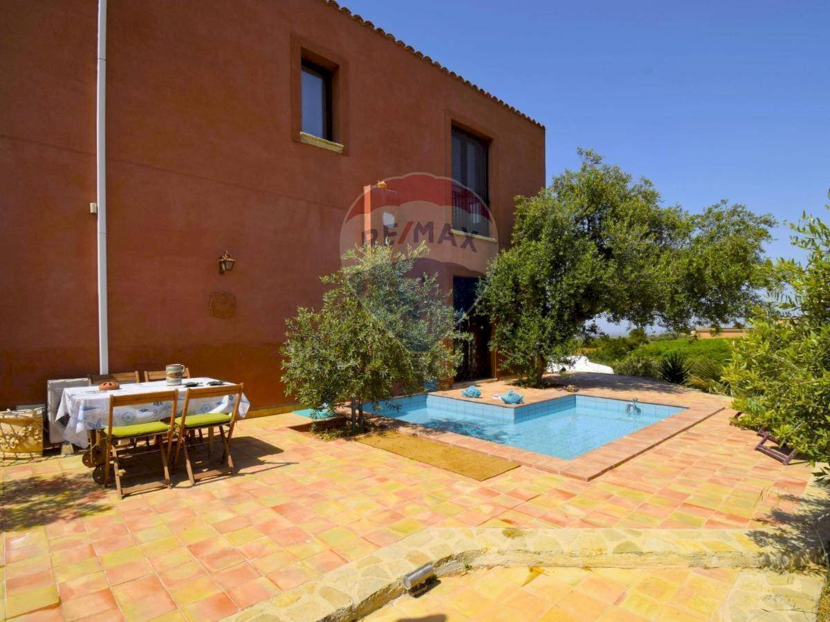 Piscina - Villa Contrada Cavarretto
 
SNC, Menfi - photo 2