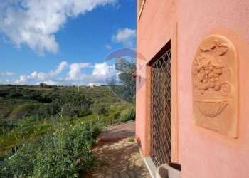 Vista delle montagne - Villa Contrada Cavarretto
 
SNC, Menfi - foto 7