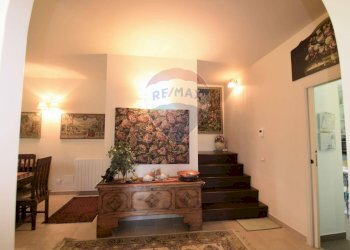 Scale - Villa Contrada Cavarretto
 
SNC, Menfi - foto 15