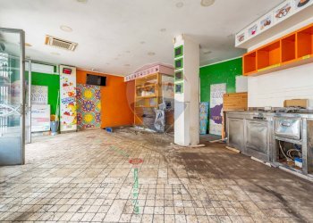 Cucina - Commercial Premises Via Tuscolana
 
687, Roma - photo 9