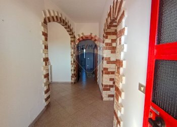 Hall / corridoio - Villa Brindisi - foto 8