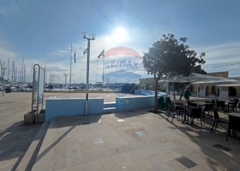 Edificio all\'aperto - Villa Brindisi - foto 33